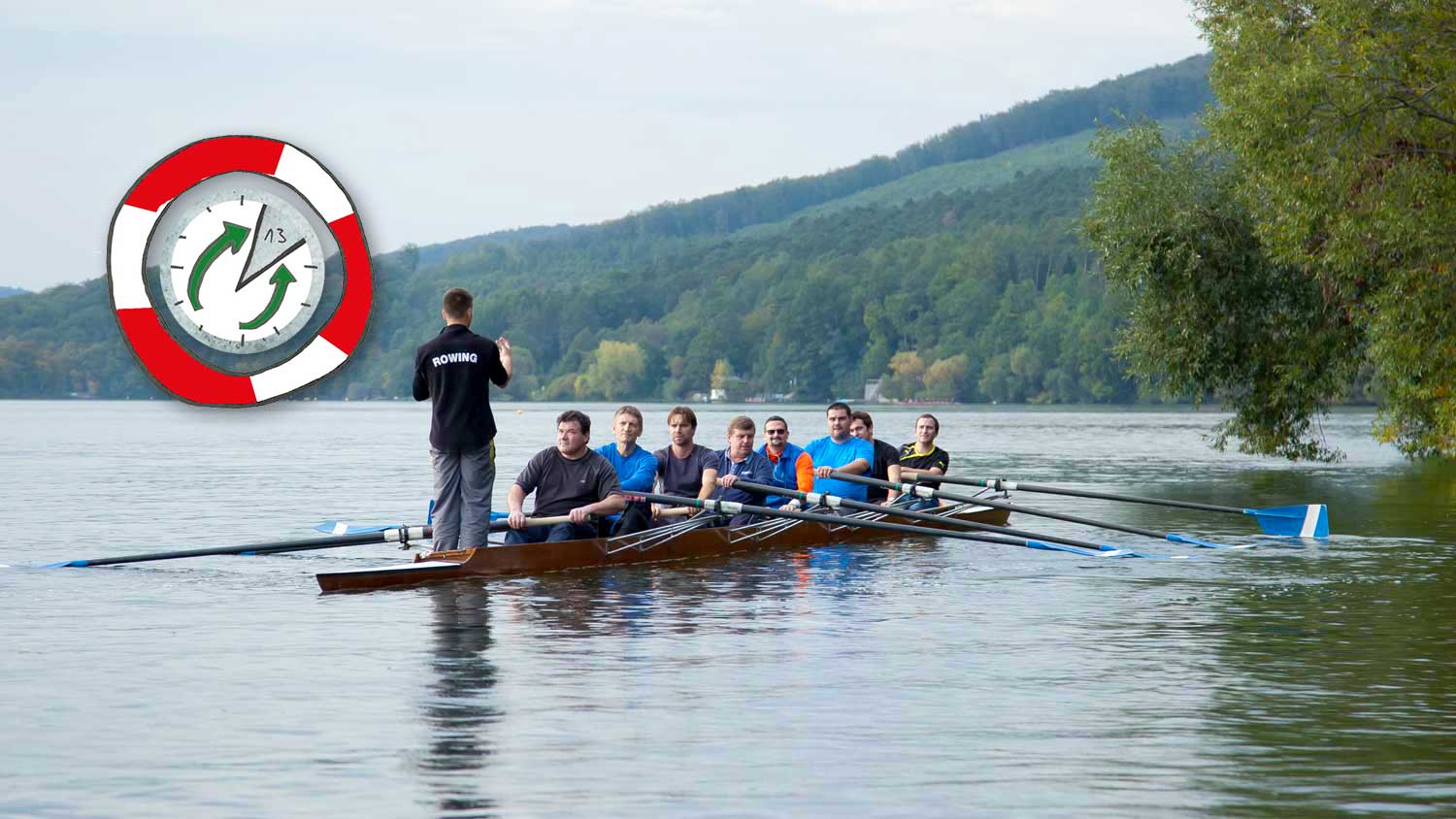 The K-net team and customers in a boat during the "13. Zakaznicky den" event