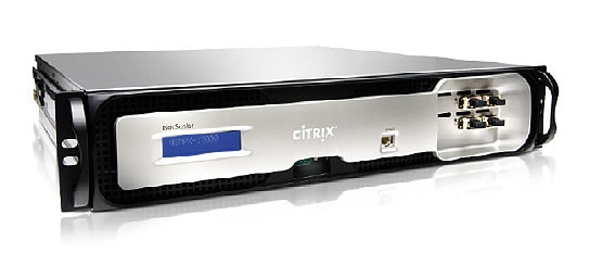 Pohled na černý a stříbrný firewall Citrix WAF a jeho konektory